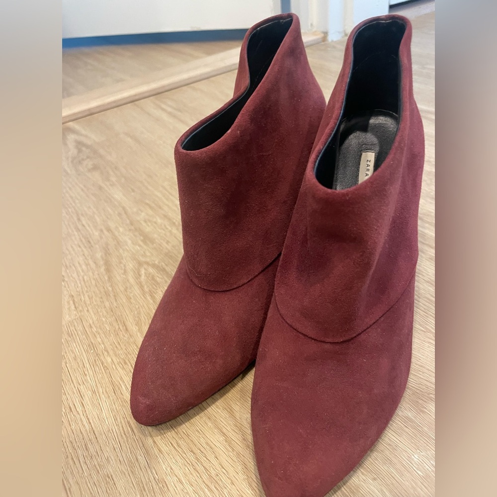 Zara Rich Burgundy Ankle Booties